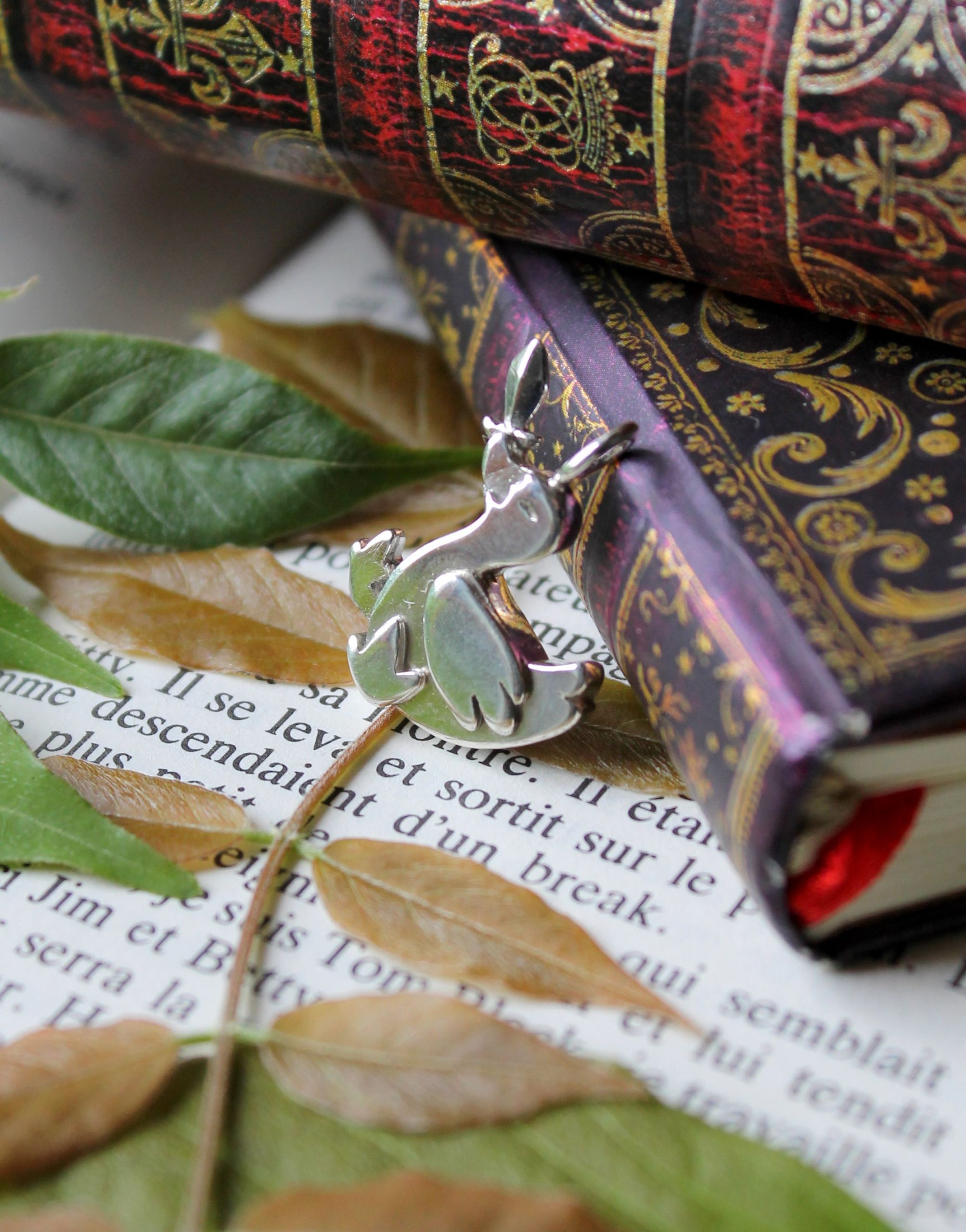 collier-melewa-oie-jdr-lmdlt-mythe-de-la-taverne-pendentif-argent-bijoux-fantaisie-perseides2