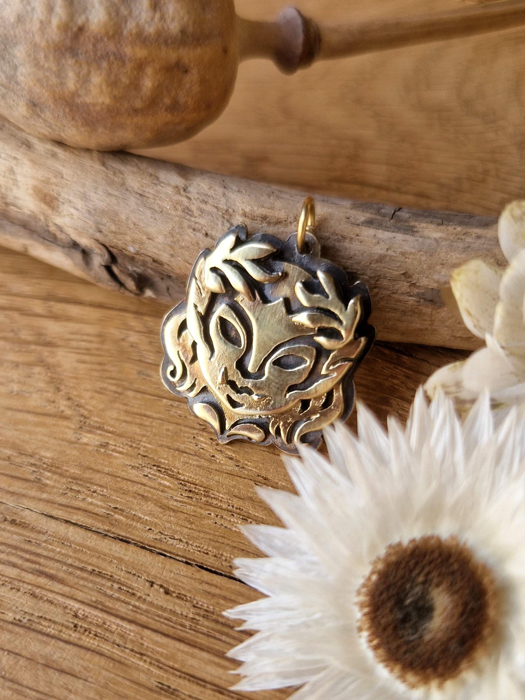 collier-orc-zapatrax-jdr-dnd-pendentif-argent-laiton-bijoux-fantaisie-lyon-perseides2